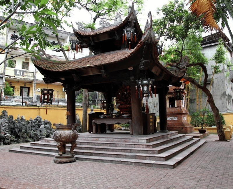 Top 15 ngôi chùa ở Hà Nội linh thiêng nổi tiếng bậc nhất (7)