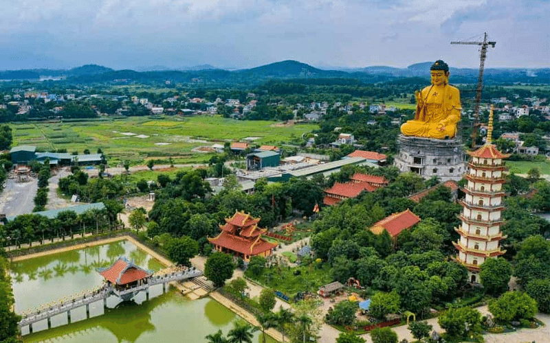 Rằm tháng giêng nên đi chùa nào ở Hà Nội và TP.HCM (4)