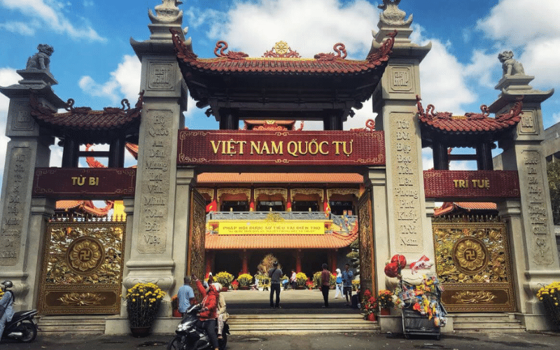 việt nam quốc tự