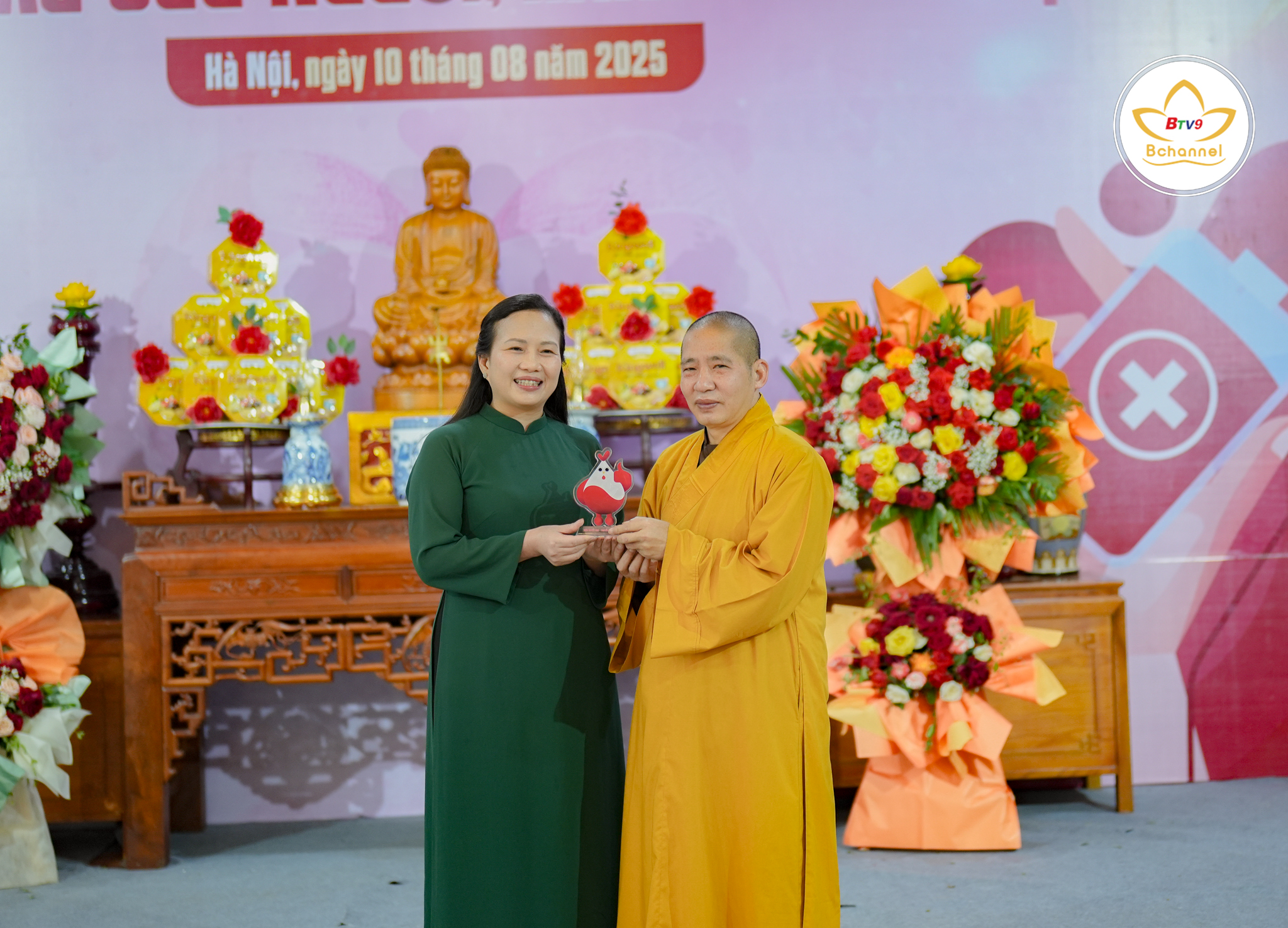 Hiến máu cứu người – Hành Bồ Tát đạo