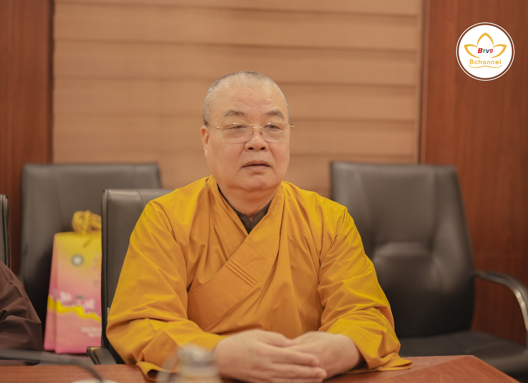 hiến máu