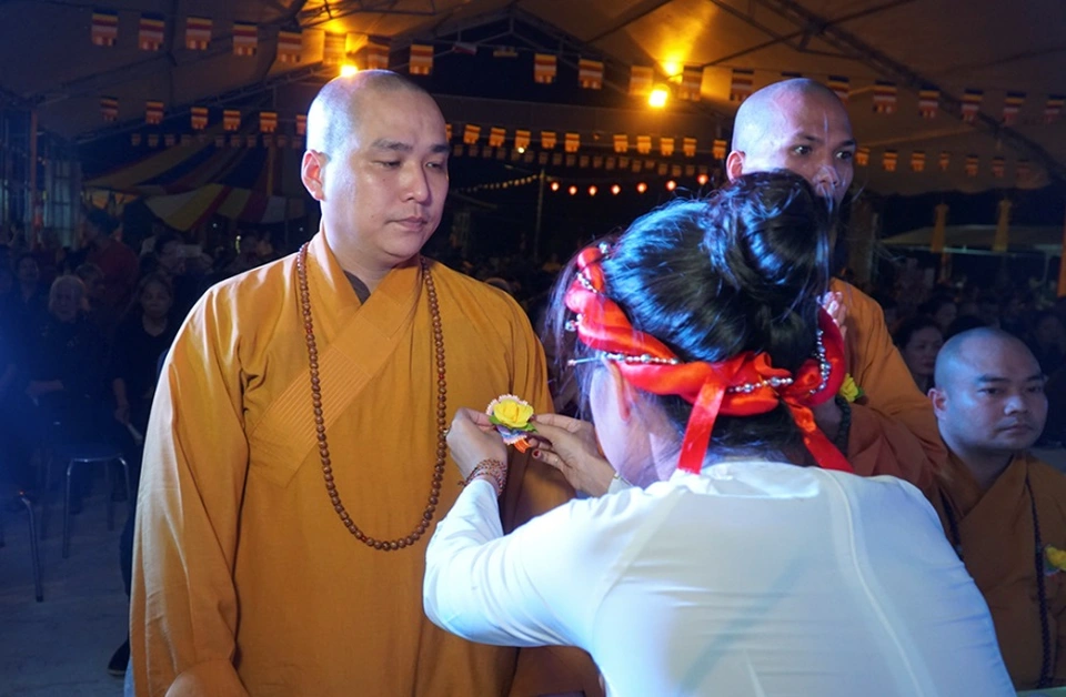Vu Lan Báo Hiếu