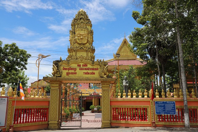 Đại đức Danh Út