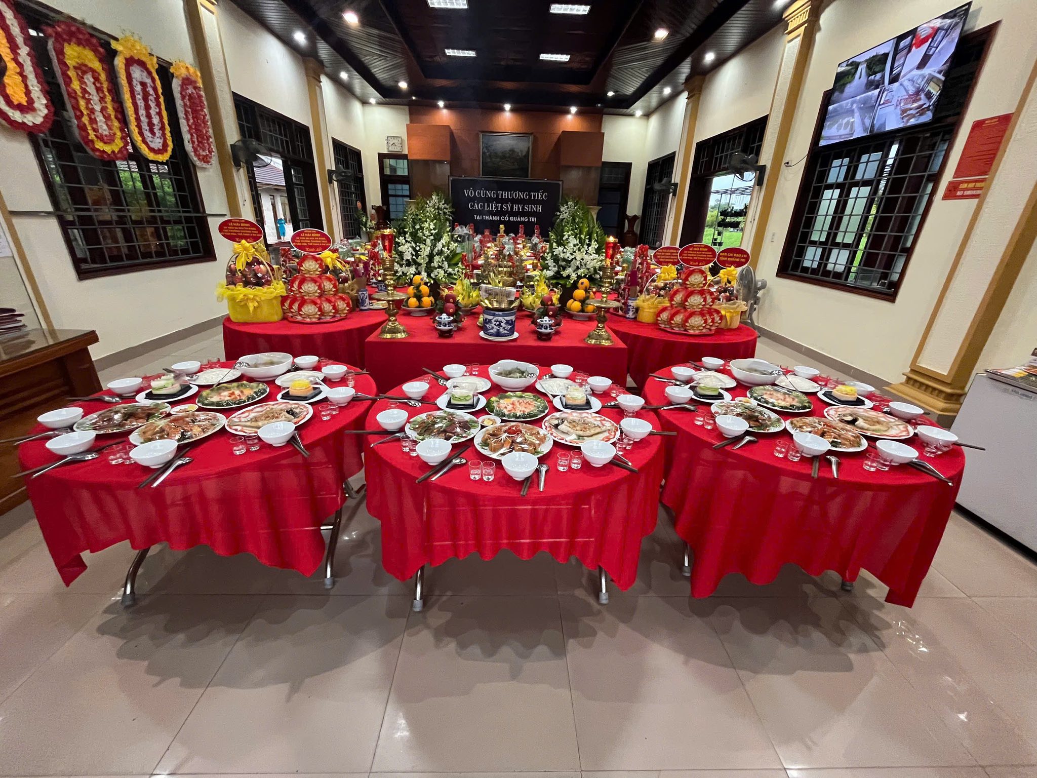Hơn 30 hài cốt liệt sĩ được tìm thấy sau buổi chiếu phim “Mưa Đỏ” tại Thành Cổ Quảng Trị