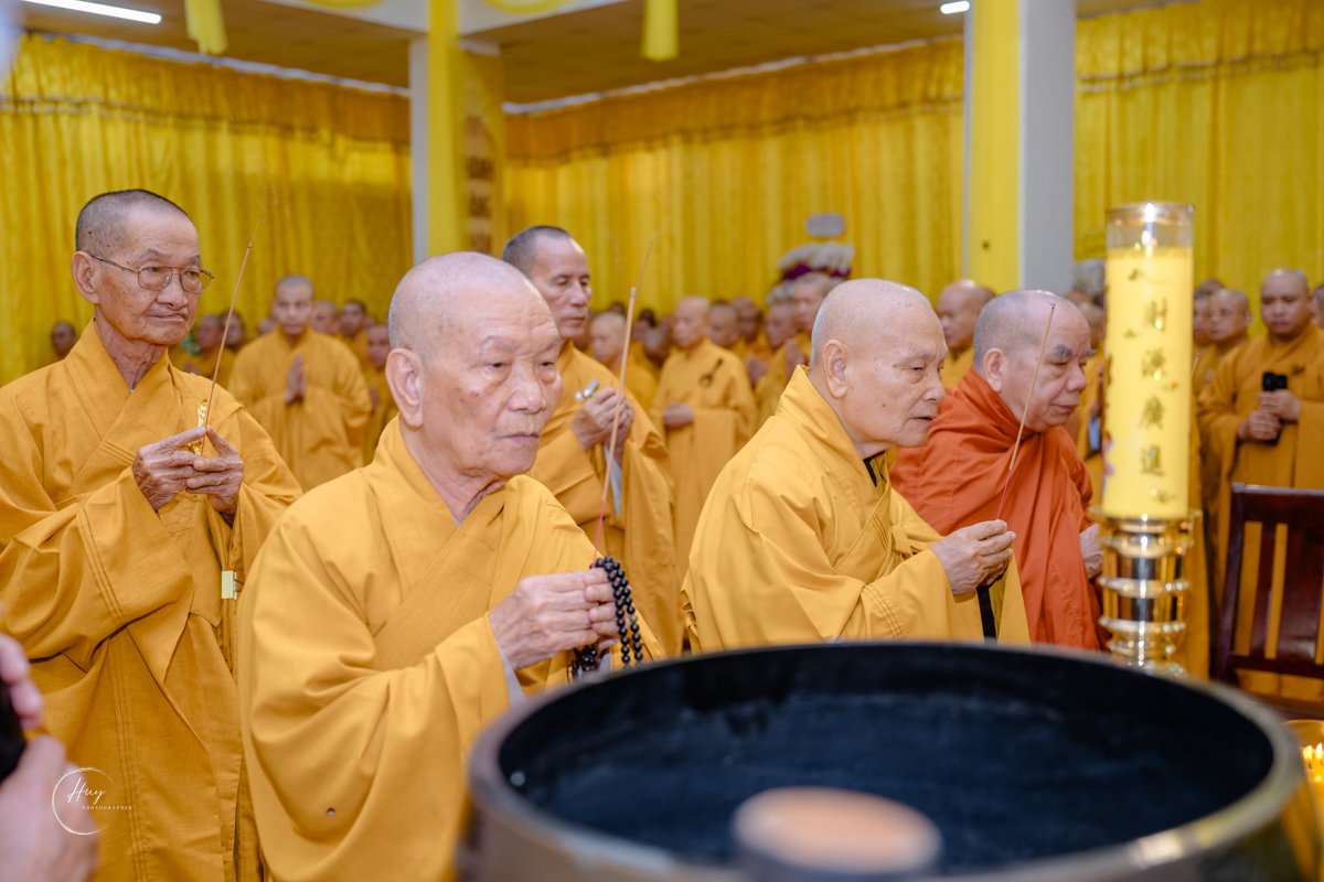 Trưởng lão Hòa thượng Thích Từ Thông