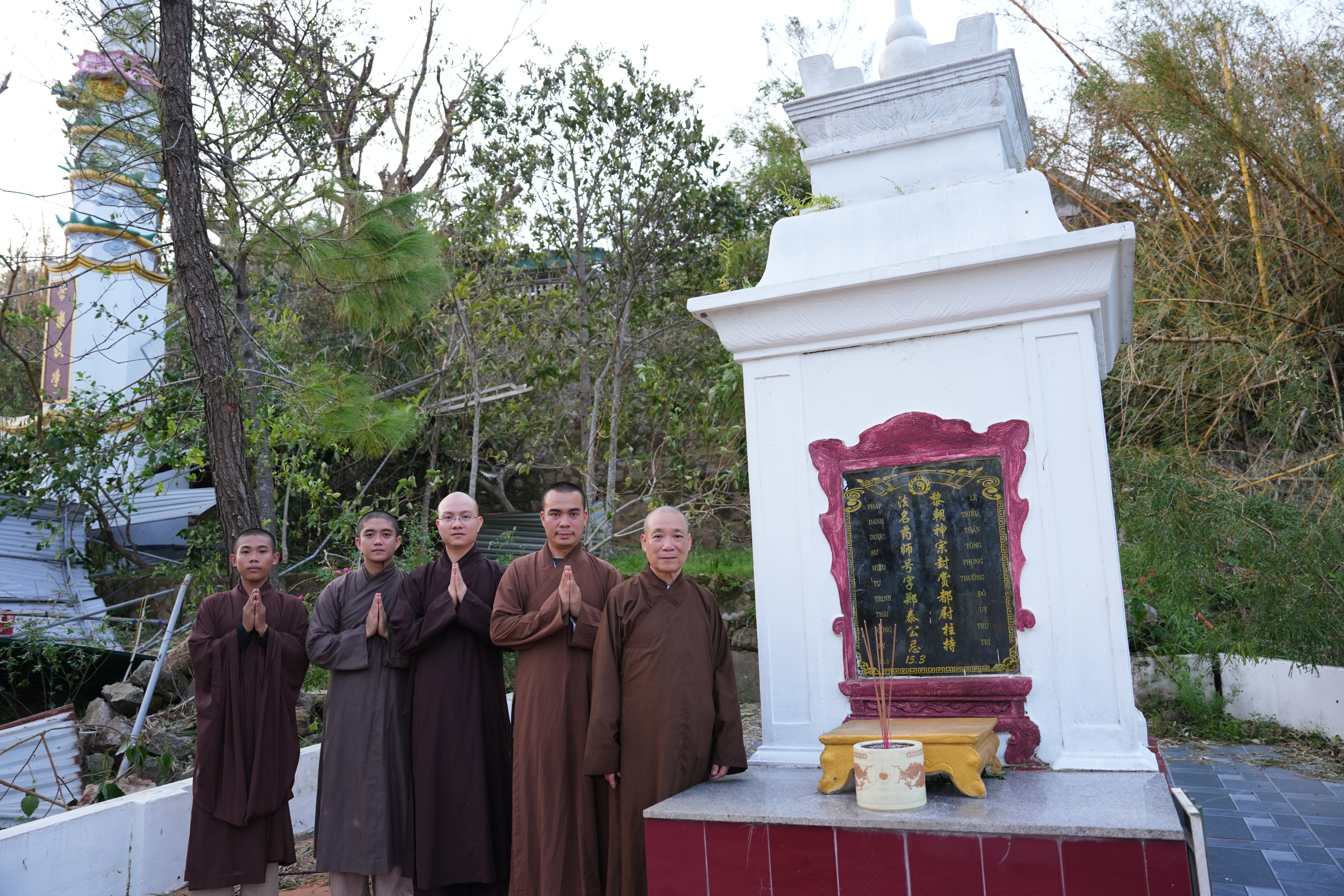 Tấm lòng từ bi của Hòa thượng Thích Bảo Nghiêm hướng về Hà Tĩnh sau bão tàn phá