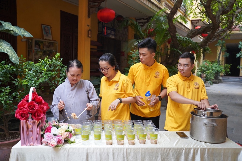 Giới luật