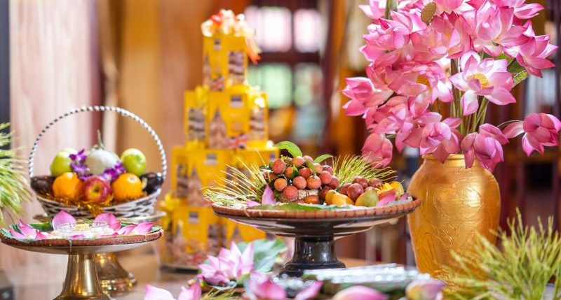 Mâm lễ ban Tam Bảo