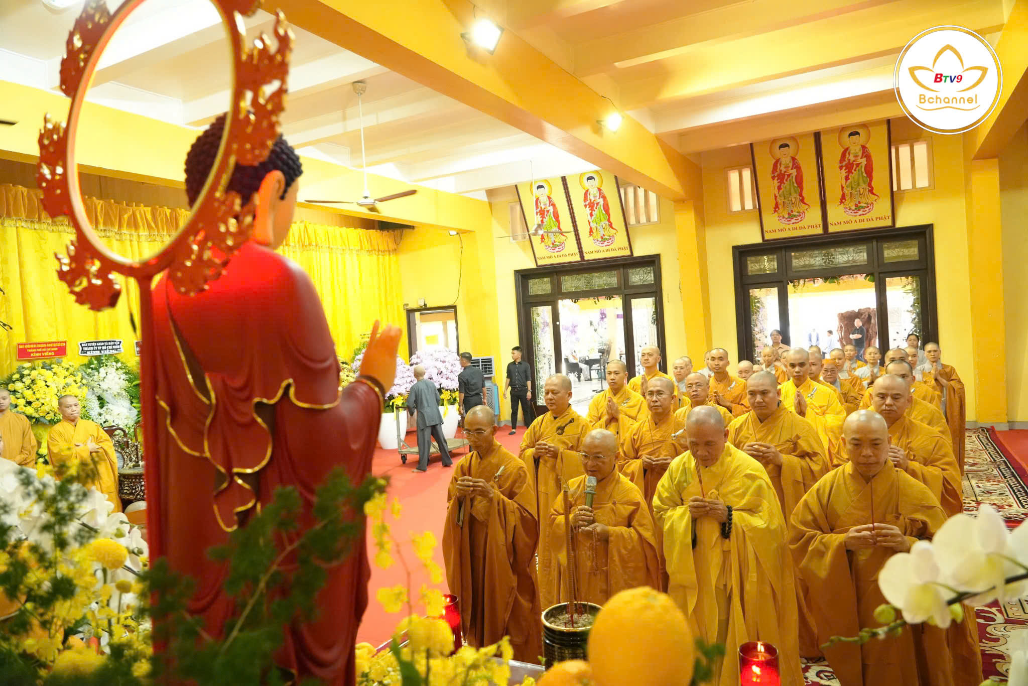 Chư Tăng Ni, Phật tử và các cơ quan, ban ngành trang nghiêm tưởng niệm Trưởng lão Hòa thượng Thích Trí Tịnh
