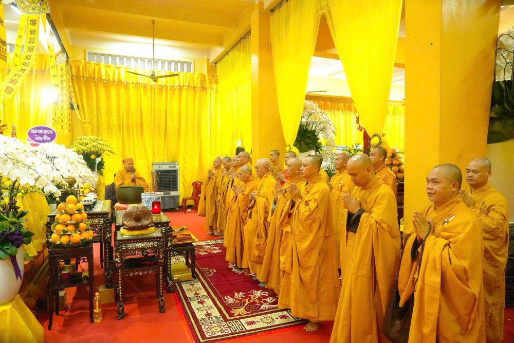 Tất cả tịnh tài cúng dường Lễ tang Hòa thượng Thích Trí Tịnh sẽ dùng cứu trợ đồng bào bị thiên tai