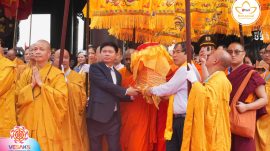 Lễ cung đón Xá lợi Đức Phật tại chùa Tam Chúc