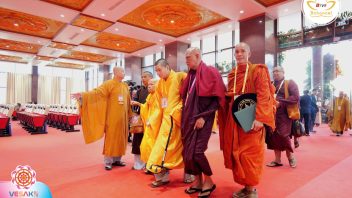 数千名国际代表出席2025年联合国卫塞节开幕式