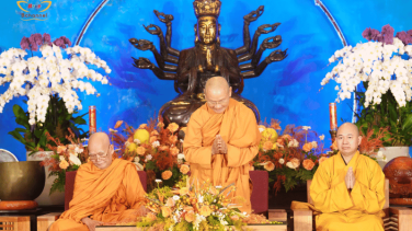 Buổi ra mắt sách 