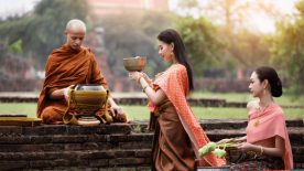 Cách xưng hô với Quý Thầy chùa trong Phật giáo