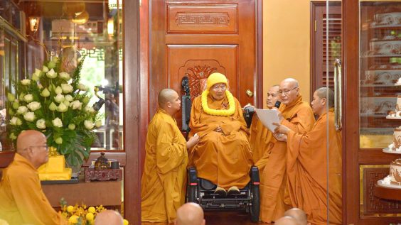 Khánh tuế Thiền sư Thích Thanh Từ tại tổ đình Thiền viện Thường Chiếu