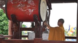 Các chùa đồng loạt cử chuông trống, cầu quốc thái dân an vào sáng 1/7