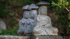 Kiết Sử là gì? Cội nguồn ràng buộc và con đường giải thoát