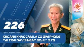 Bồi hồi khoảnh khắc cắm lá cờ giải phóng tại Trại Davis ngày 30/4/1975