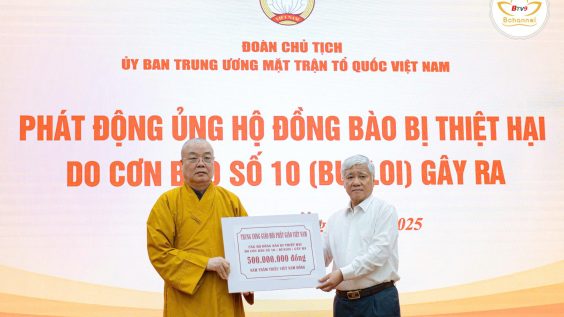 Giáo hội Phật giáo Việt Nam ủng hộ 500 triệu đồng cứu trợ đồng bào sau bão số 10