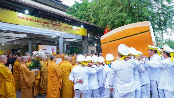 Lễ truy niệm và phụng tống kim quan Trưởng lão Hòa thượng Thích Từ Thông về chùa Thanh Sơn